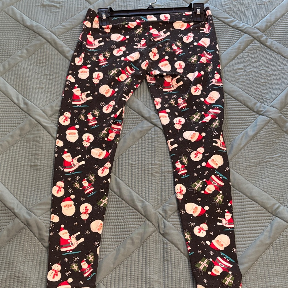 No Boundaries Black Santa Print Leggings